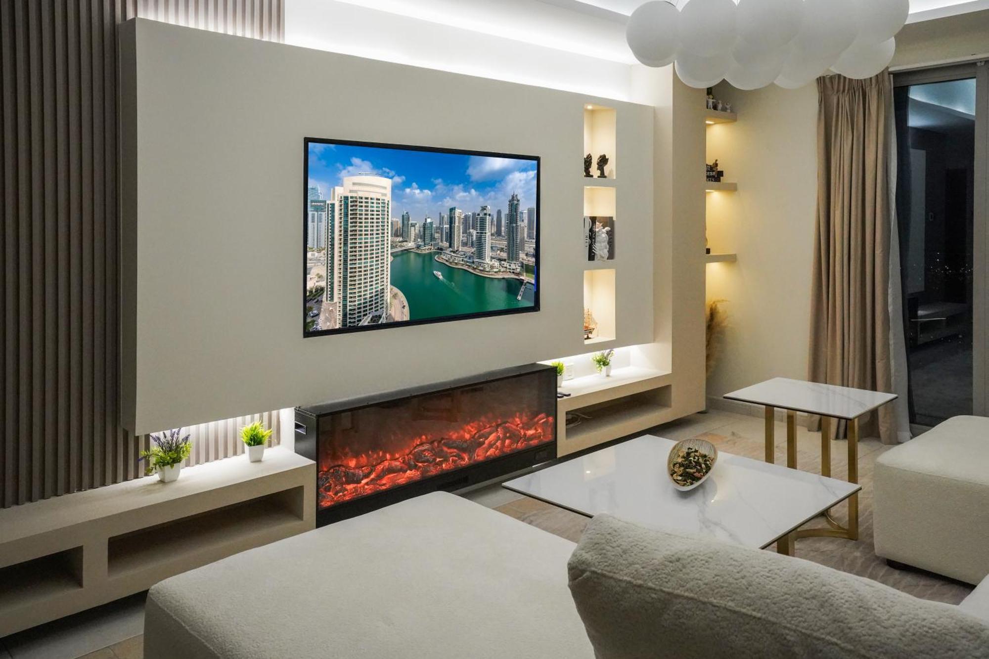 Apartment 49 - Affordable Fully Serviced 2br Apartment, High Floor, Waterfront, Free Facility Access And Parking Dubai
