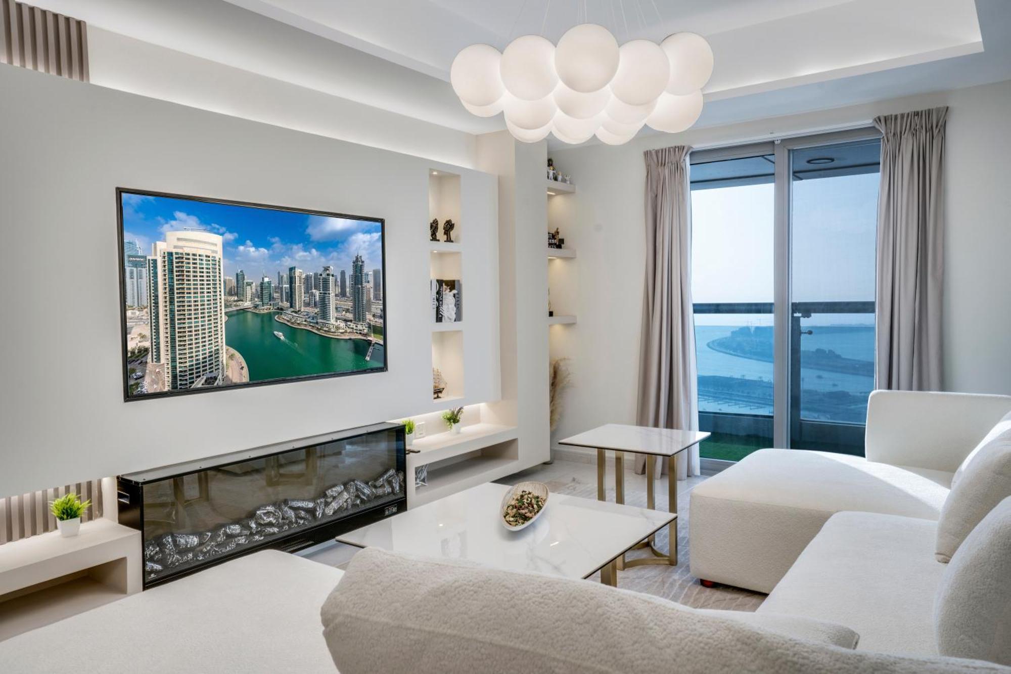 Apartment 49 - Affordable Fully Serviced 2br Apartment, High Floor, Waterfront, Free Facility Access And Parking