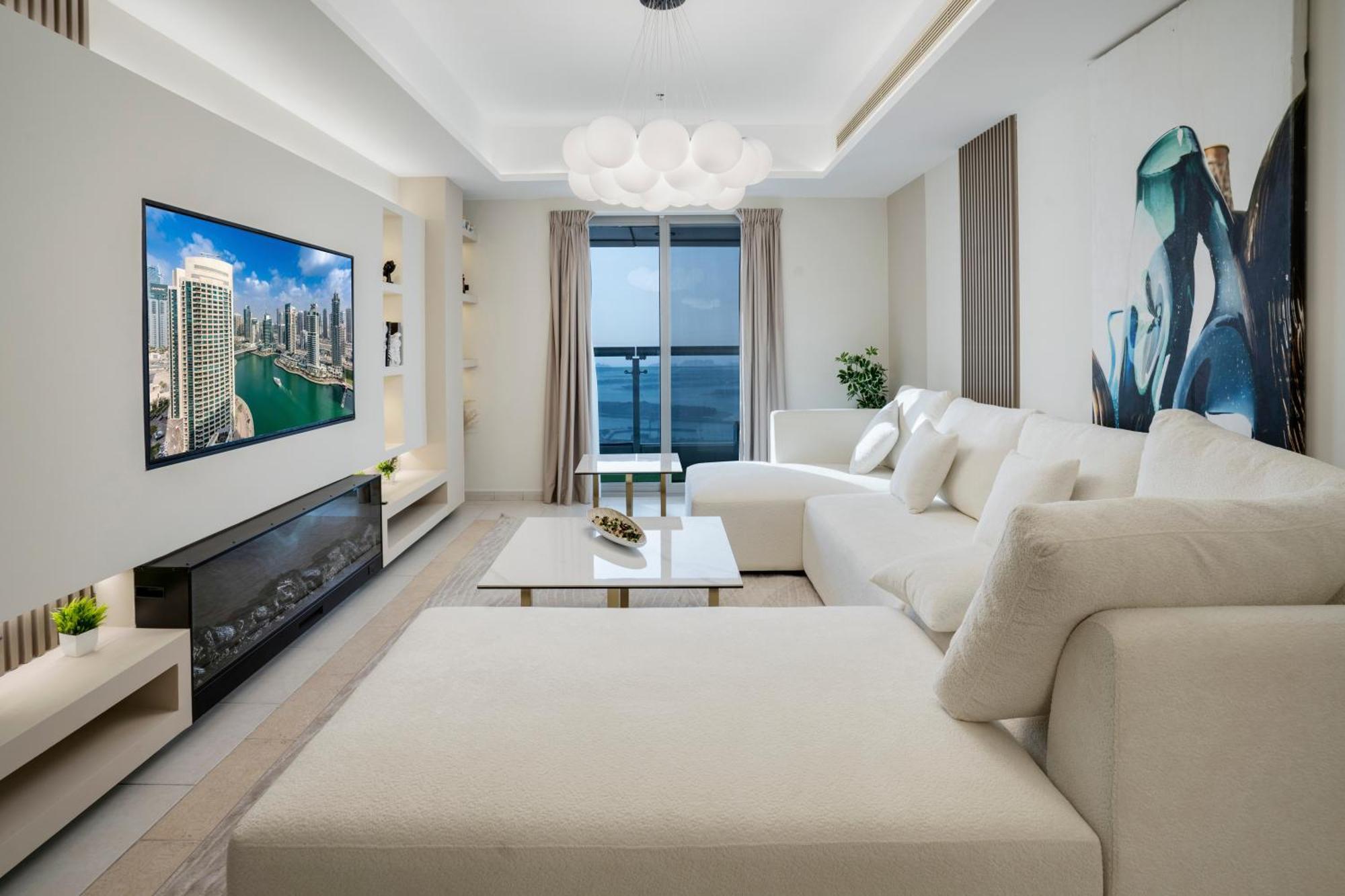 Apartment 49 - Affordable Fully Serviced 2br Apartment, High Floor, Waterfront, Free Facility Access And Parking *